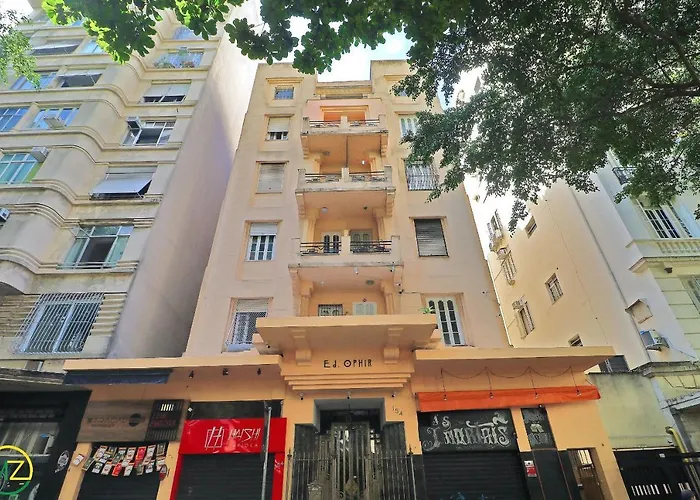 Adorável 2 quartos em predio ART-DECOR Rio de Janeiro